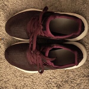 Adidas Swift Run Eva Maroon Size 6